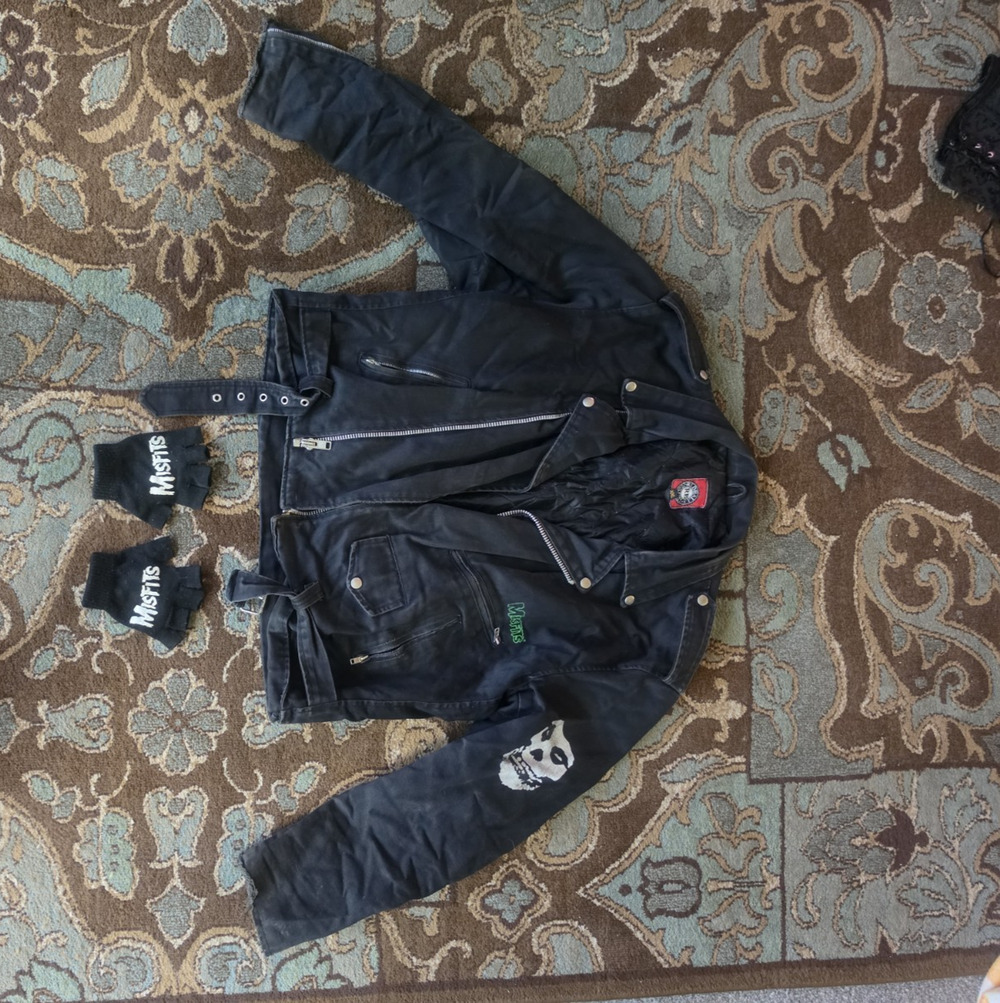 VTG Misfits 2-Piece (Jacket & Gloves) Set 2XL: PUNK/BIKER/ MOTO/ Y2K/ THRASHED